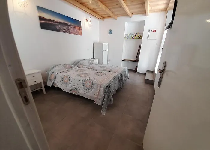 Ibiza Independent Bedroom And Bathroom * Albufeira