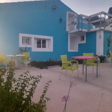 ホームステイ Ibiza Independent Bedroom And Bathroom アルブフェイラ