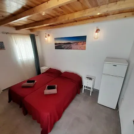 Pansiyon Ibiza Independent Bedroom And Bathroom